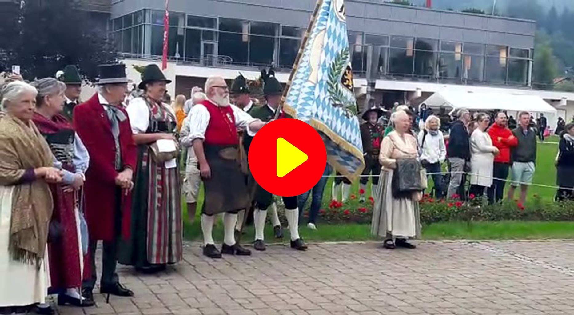 Anklicken um Video abzuspielen